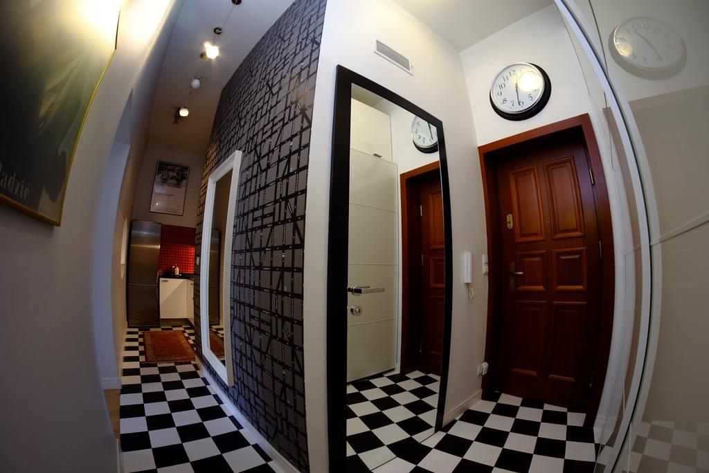Residence Okolnik Apartments Варшава Номер фото